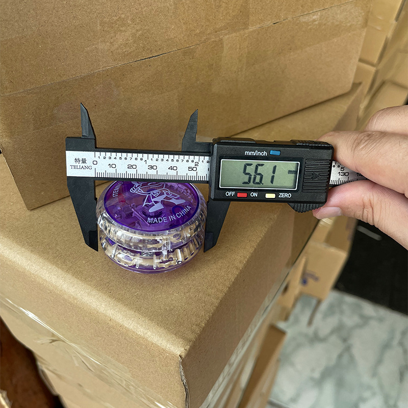 Factory direct luminous yo-yo pull line yo-yo yo ball pull line yo-yo educational toys wholesale