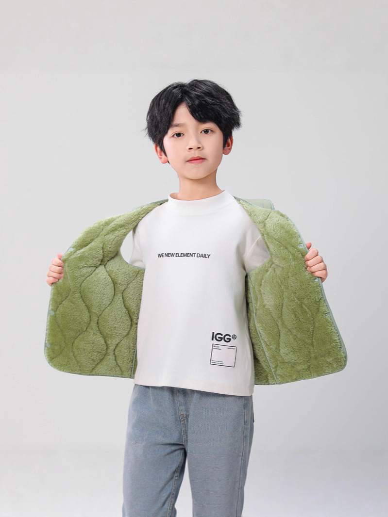 Mainly Recommended Thickeneded Cashmere Warm Vests for Boys and Girls, 2025 Autumn and Winter New Vests for Boys and Girls That Can Be Worn Outside