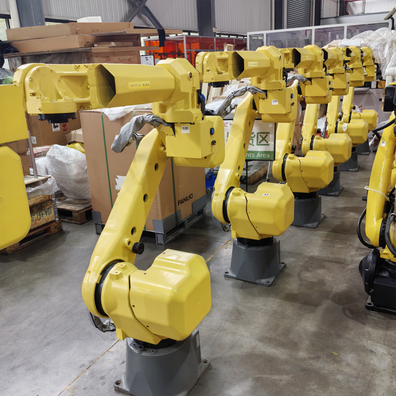Used FANUC Fanuc M-20iA robot load 20KG handling welding grinding industrial mechanical arm