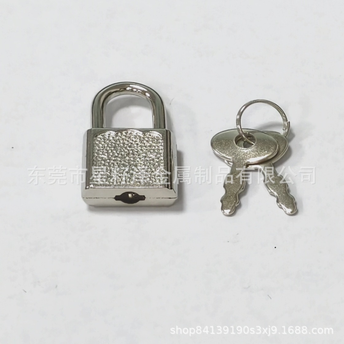 Factory Wholesale Various Fashionable, Versatile, and Durable Notebook Diary Lock Clips, Lock Heads, Luggage Heart Locks, Cabinet Door Locks