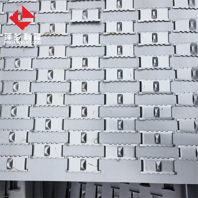 Jiangxi Pinggxiang CoLogne Introduces MetaL 316L Guide FLoating VaLve Type Tower PLate Today