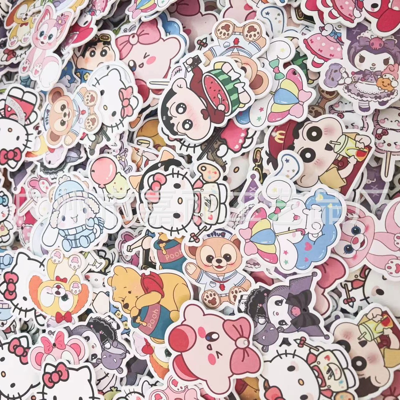 Маленькие новые автомобильные духи с 100 мультяшными мелками, подвеска для ароматерапии Sanrio