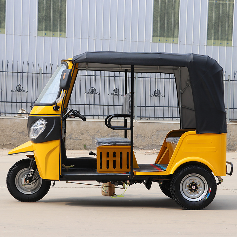 Cross-Border Exclusive Supply of Bajaj Fuel-Powered Tuktuk Passenger Three-Wheeled Motorcycles, Direct Sales from the Factory