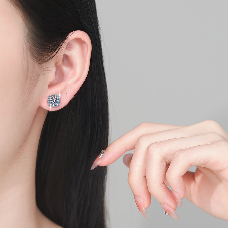 Classic Square Bag Earrings 925 Square Geometric Earrings Simple and Fashionable 1/2/3/5 Carat Moissanite Earrings for Women