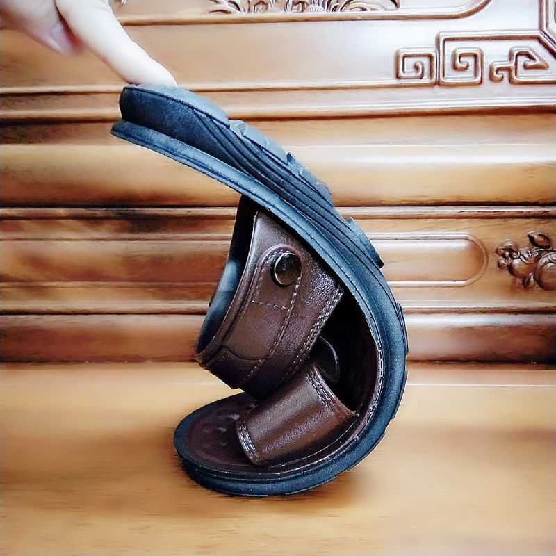 Summer New Men's Sandals Outdoor Casual Dual-purpose Non-slip Breathable Beach Shoes Soft Sole Wear-resistant Vietnam Sandals