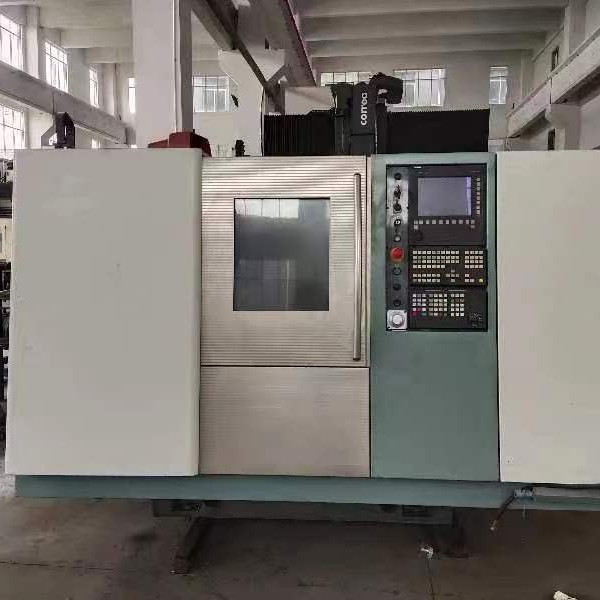 На продажу токарно-фрезерного центра Demag 310, б/у токарный центр Demag в наличии