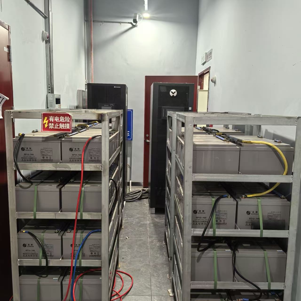 Ups Uninterruptible Power System Rental / Ups Power Supply Protection / Power Failure Zero Switching Equipment Rental