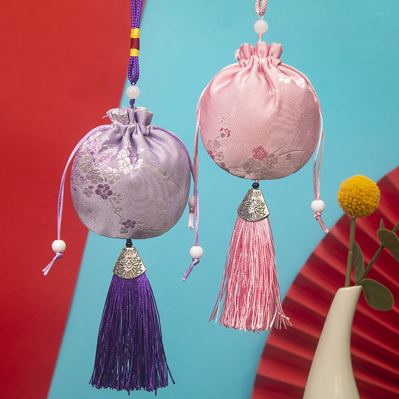 Dragon Boat Festival sachet bag Wormwood sachet bag Car pendant carry-on purse antique plum blossom brocade embroidery empty bag
