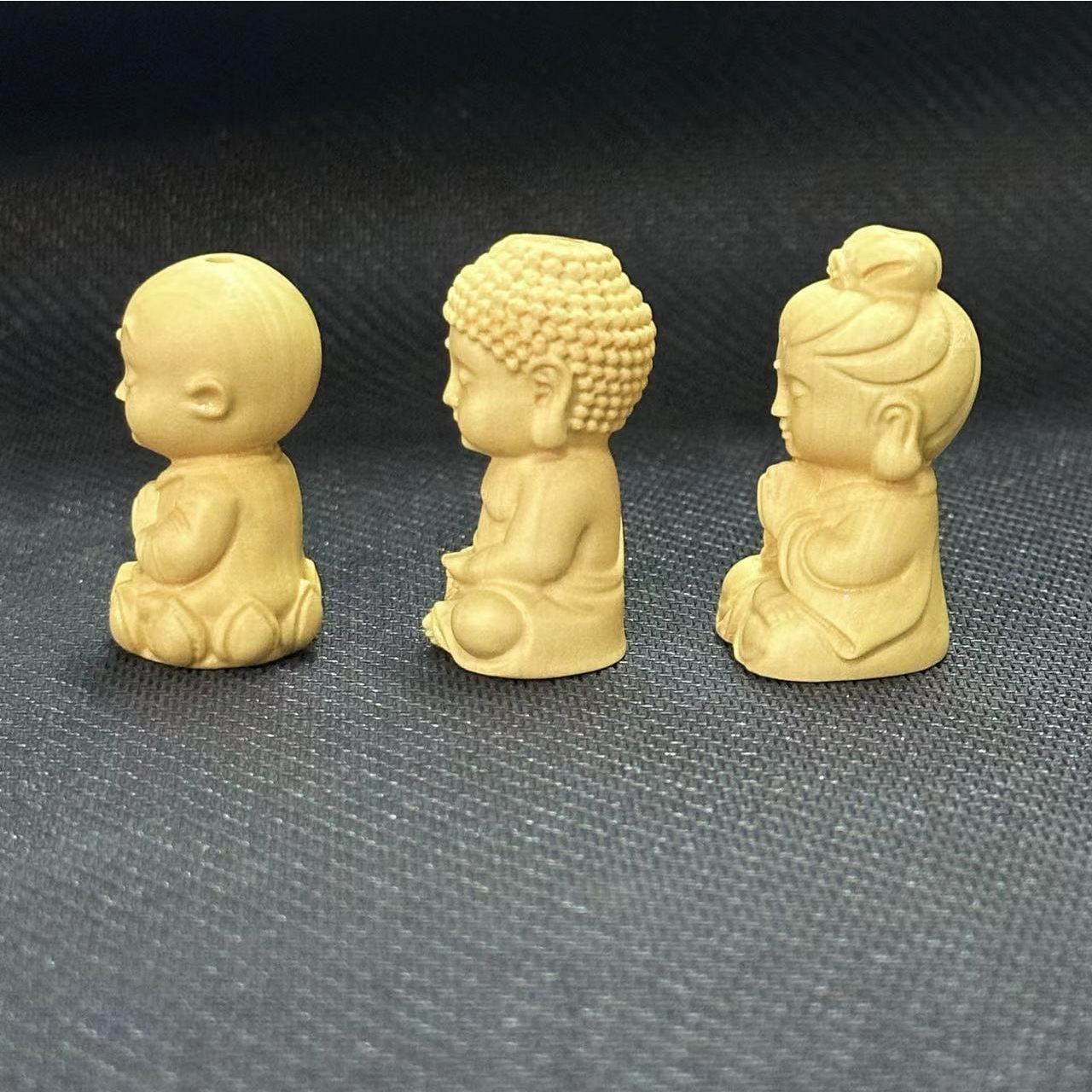 Peach Wood Small Buddha Hollow Carving Ornaments Car Hanging Interior Chinese Gift Accessories Accessories Boxwood Baby Buddha