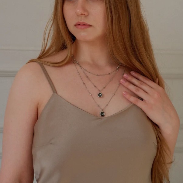 Cross-Border New Jewelry Simple Double-Layer Ball Chain European and American Avatar Coin Pendant Necklace Women's Jewelry Wholesale