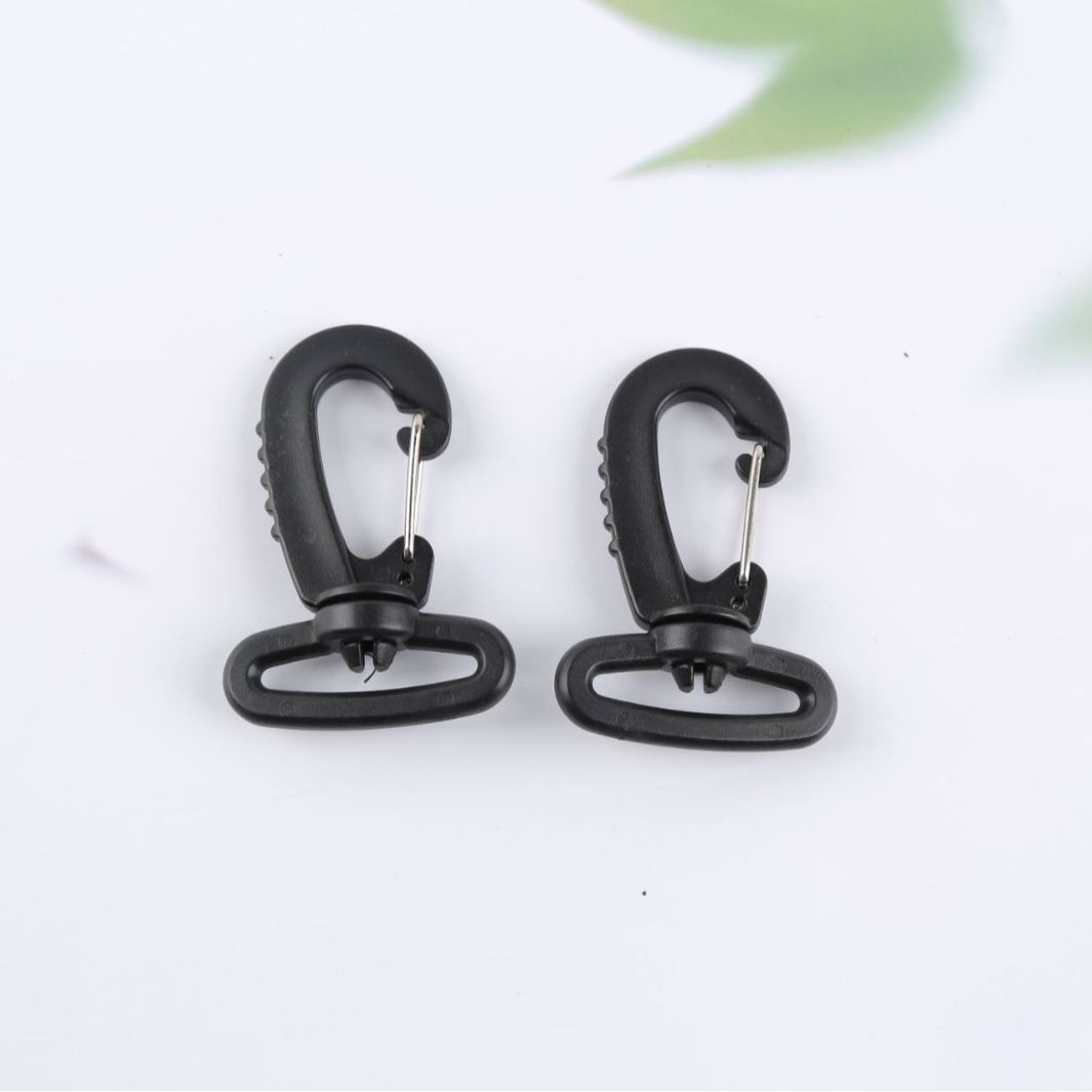 Black plastic shrimp hook bag accessories backpack computer bag hook rotating outdoor waist bag buckle factory wholesale