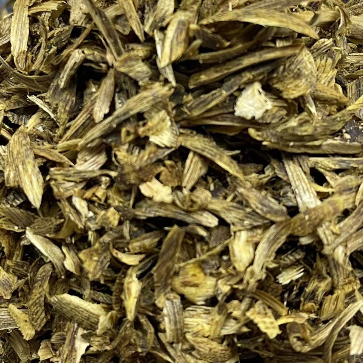 Condensing Natural Essence: Yinge Green Qinan Silk Fragments, Fragrant and Elegant, Original Wood Silk Fragments, Sweet and Cool Intertwined