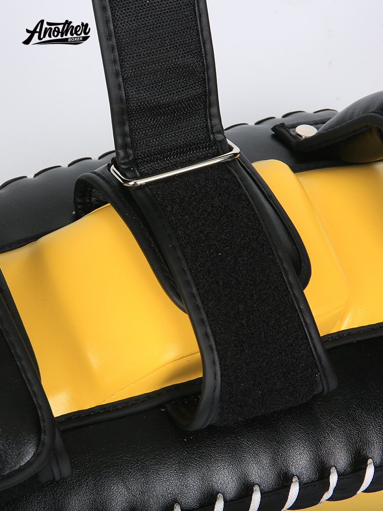 An Microfiber Leather Muay Thai Foot Target Curved Target Boxer Target Fighting Taekwondo Boxing Target Training Back Kick Target