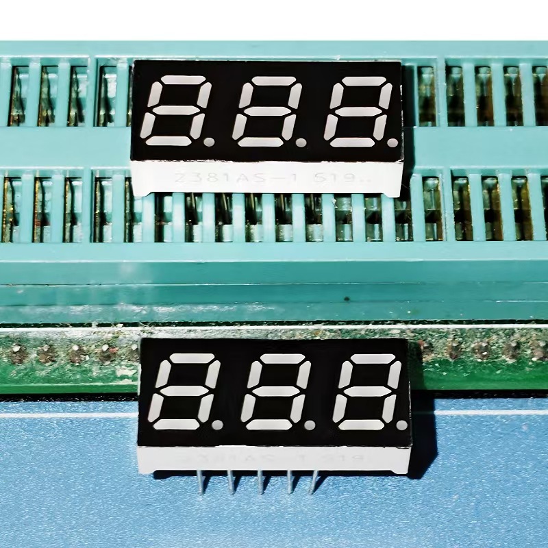Factory direct supply 0.28 inch 3 digit digital tube display highlight red 2831AS total Yin 2831BS total Yang