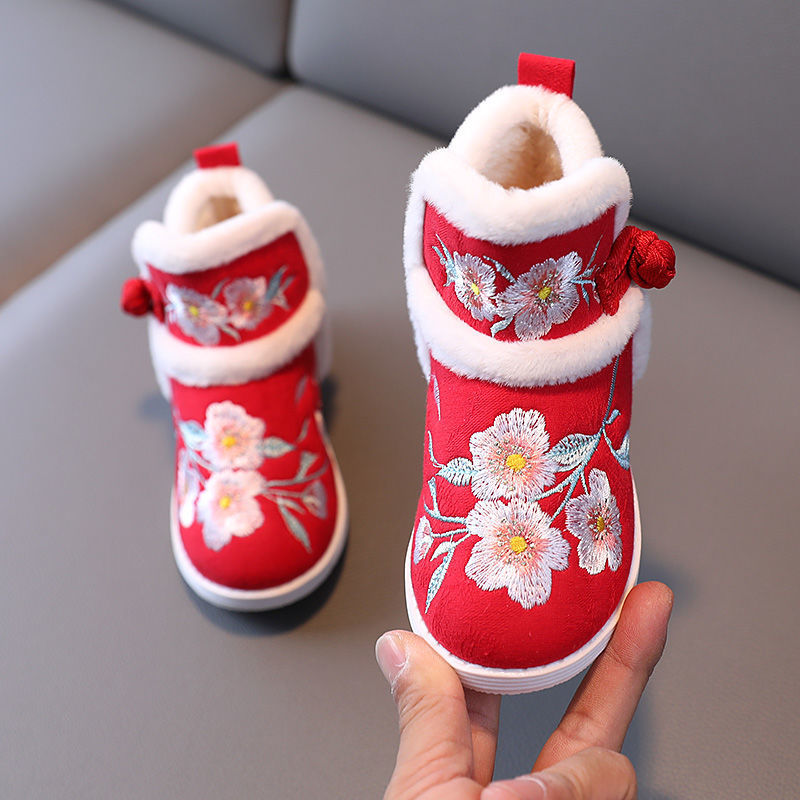 Зимние детские туфли ханфу для девочек, вышитые туфли, детская древняя одежда, утепленные хлопковые ботинки, китайский стиль, костюм династии Тан, сценические тканевые туфли