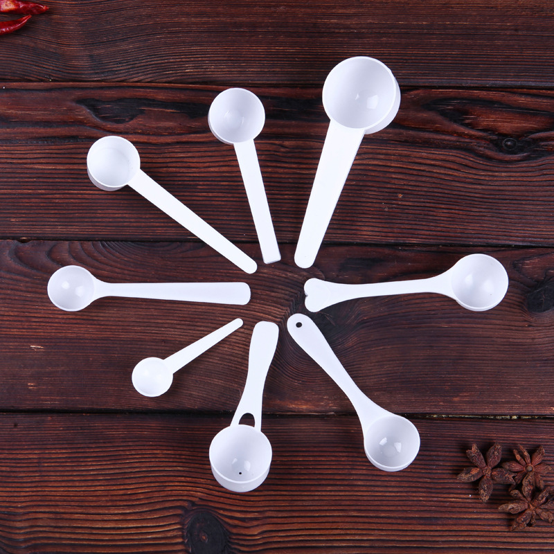Factory wholesale plastic measuring spoon 1g3g5g multi-specification milk powder spoon with ml scale quantitative spoon can be set LOGO