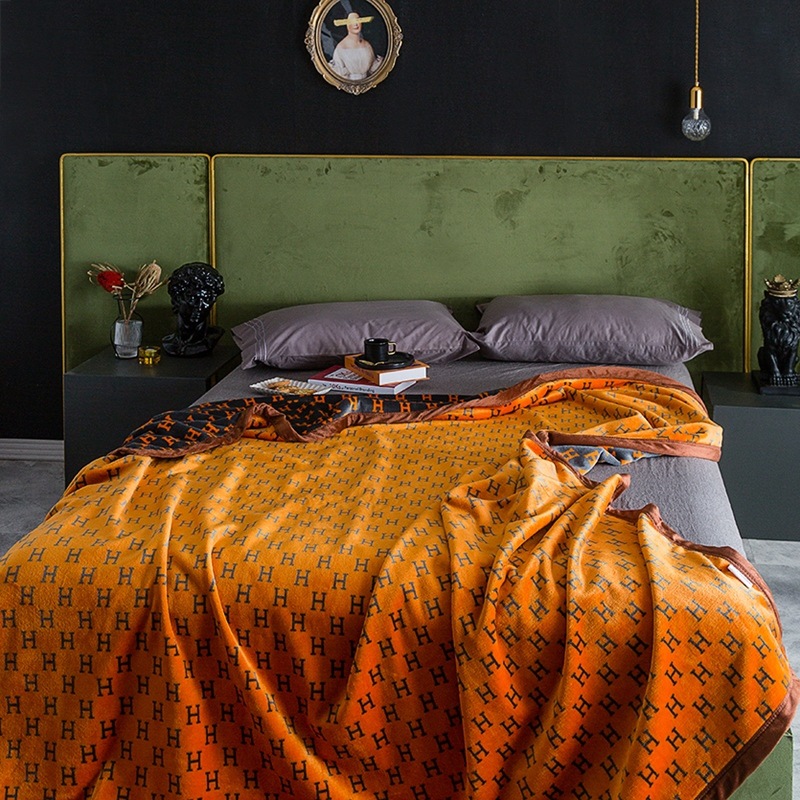 Live Broadcast Explosions Light Luxury Trendy Brand Double-sided Printed Falei Velvet Double-layer Composite Blanket Cross-border Amazon Hot Blanket