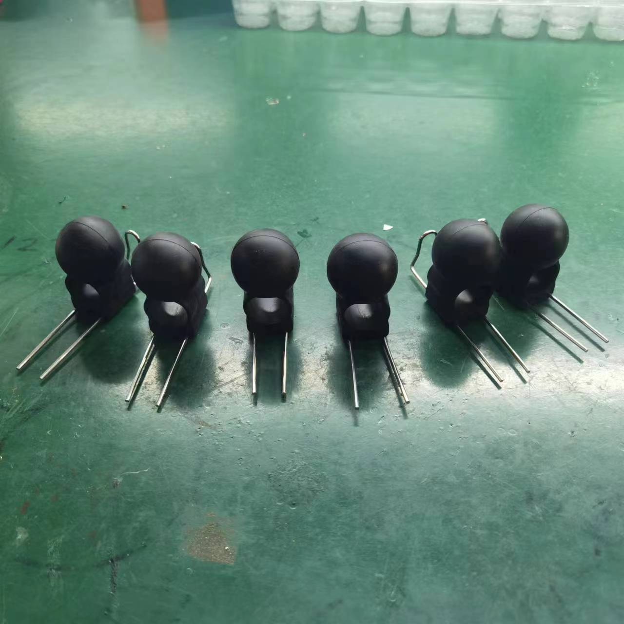 Подводная камера-эхолот с визуальным якорем, автоматическая регулировка положения