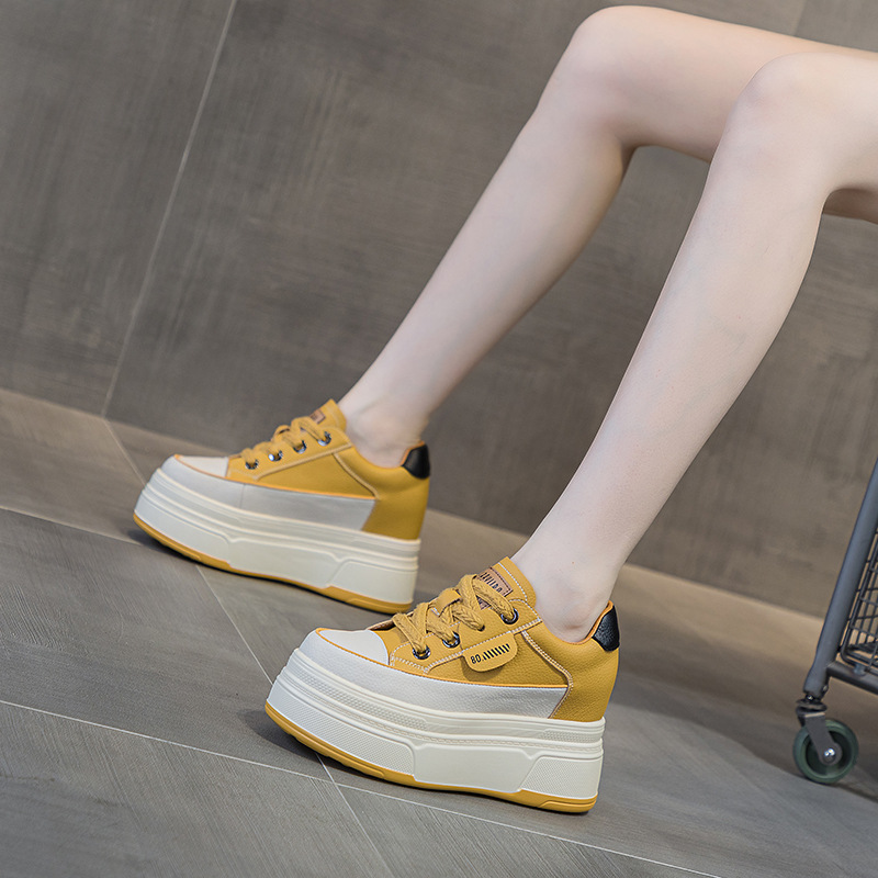 2025 Autumn New Women's Shoes for Petite Women, Thick-Soled Wedge Platform Shoes, Height-Increasing Casual Shoes for Women, Trendy Style