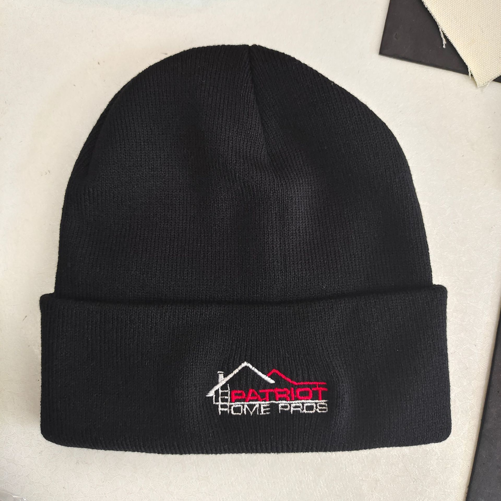 Customized Embroider and Embroider Processing of Various Types of Clothing, Hats, Socks and Other Finished Products