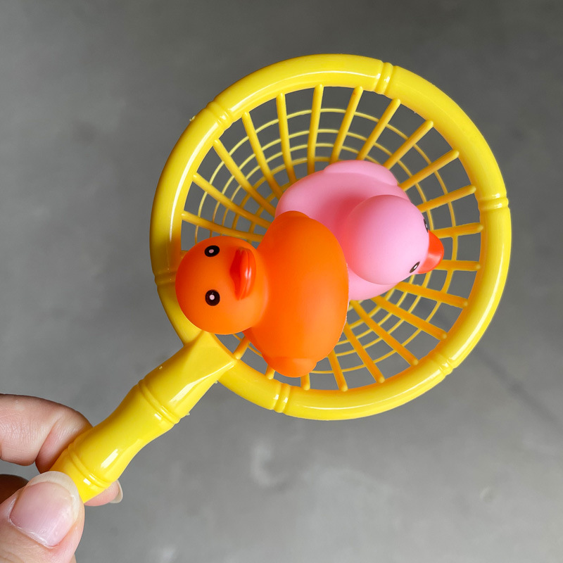 Bath Toy Little Yellow Duck Kidsren's Swimming Pool Play with Pinch and Call Sound for Boys and Girls Baby Baby Popular Duck