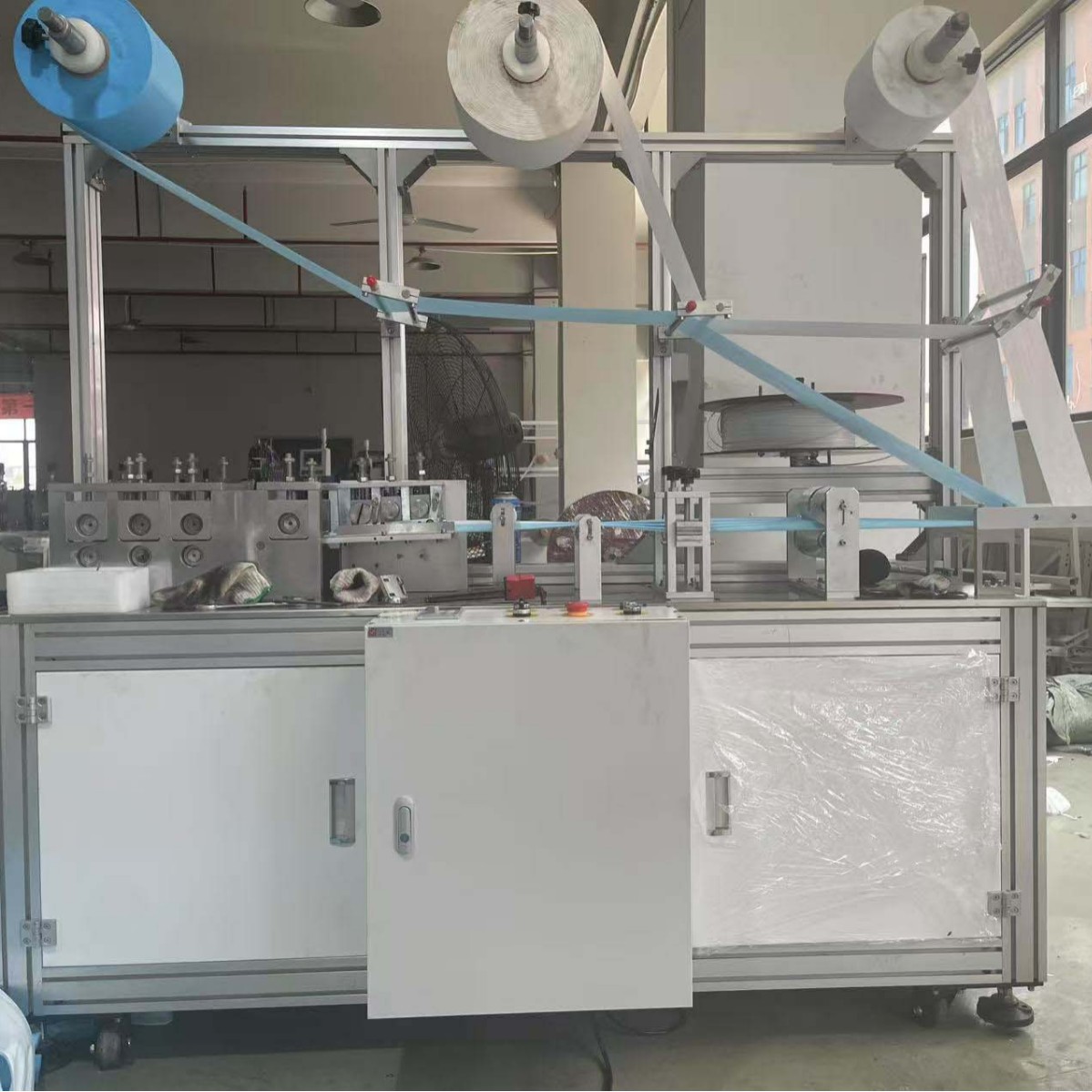 Automatic Flat One Drag One Mask Machine 130-180 Pieces Per Minute