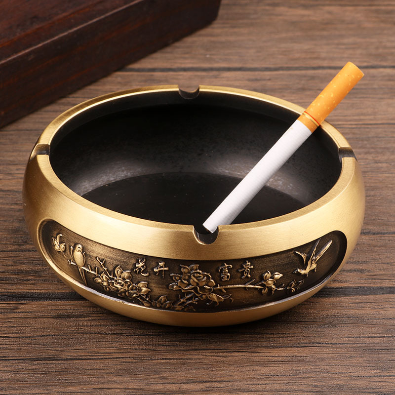 Креативная высококачественная большая пепельница из латуни с потертостями, цветущая, роскошный подарок для мужчин на офисный стол