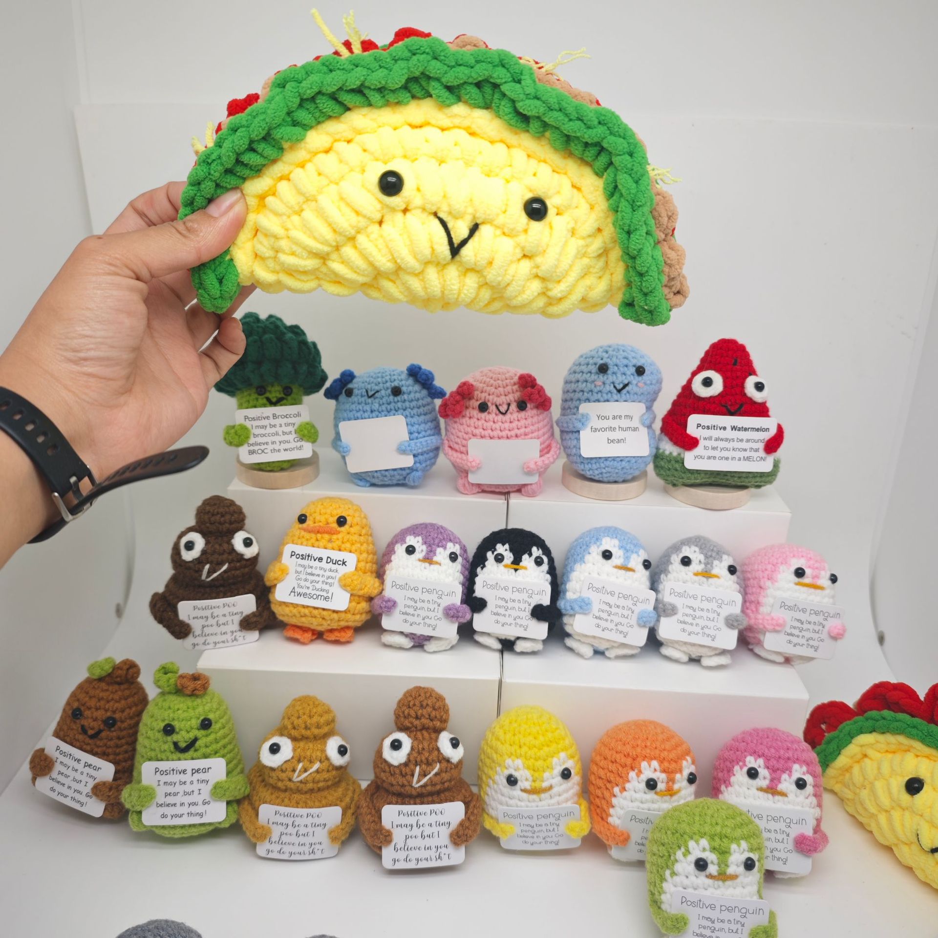 Cross-Border Popular Ornaments, Positive Energy, Handmade Woolen Knitted Ornaments, Ornaments, Dolls, Vegetable and Fruit Card Holders