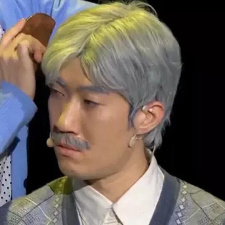 Анимация для пожилых мужчин и женщин, сценическое представление, парик для дедушки и бабушки, серые короткие кудри, оптом