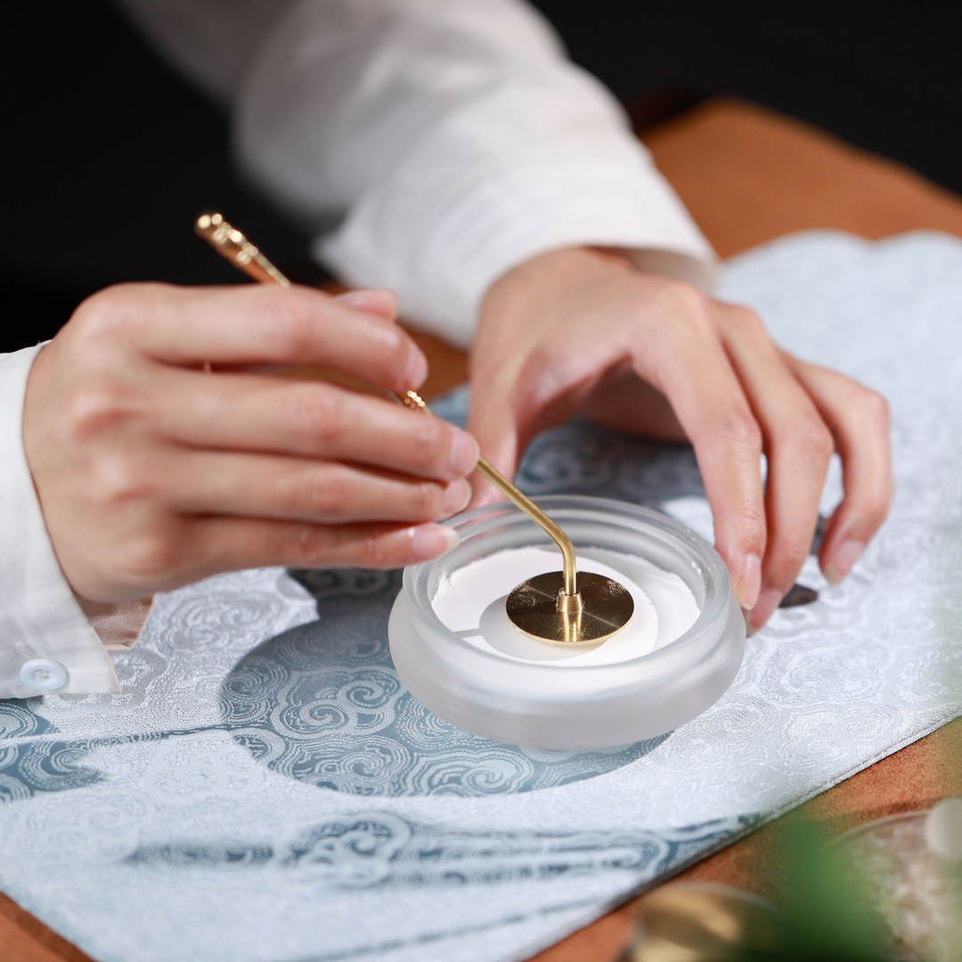 Incense burner incense printing pure brass incense tools bulk sandalwood wholesale incense gray incense spoon incense brush incense spoon incense powder five-piece set