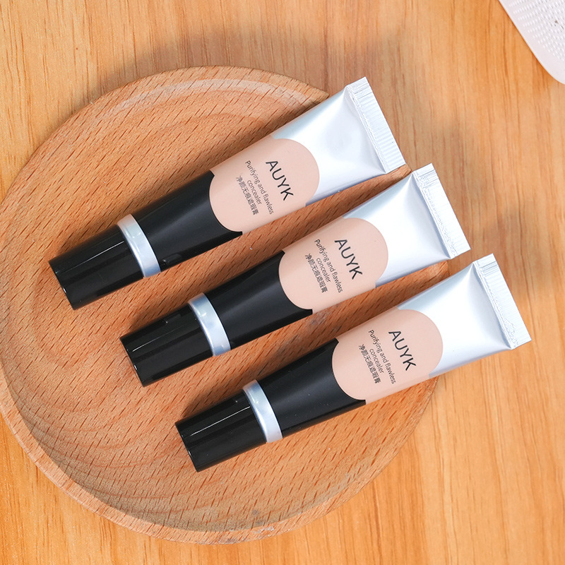 Auyk Light Moisturizing Traceless Concealer Long-Lasting Natural Brightening Concealer Spots Facial Acne Marks Dark Circles Concealer