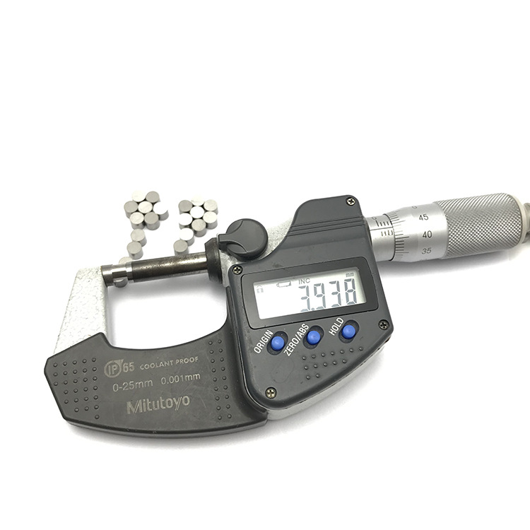 Supply Yg10X Fine Grinding and Polishing Carbide Tungsten Steel Round Rod Tungsten Cobalt Alloy Cylinder Complete Specifications