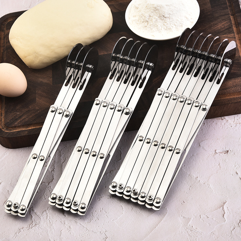 Multi-function pizza knife retractable multi-wheel oil stick knife roller knife pancake cutter single-head stainless steel noodle cutter in stock