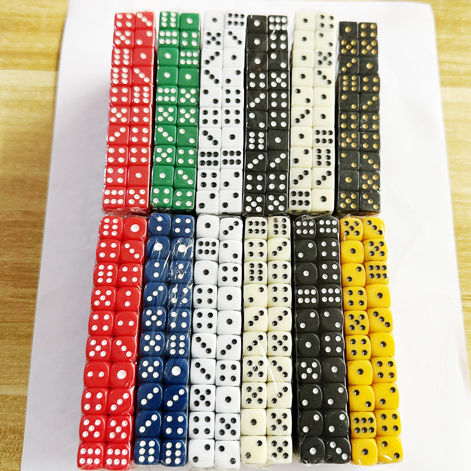 De Ge leisure and entertainment supplies spot to provide 10mm10 solid color dice color sieve throw