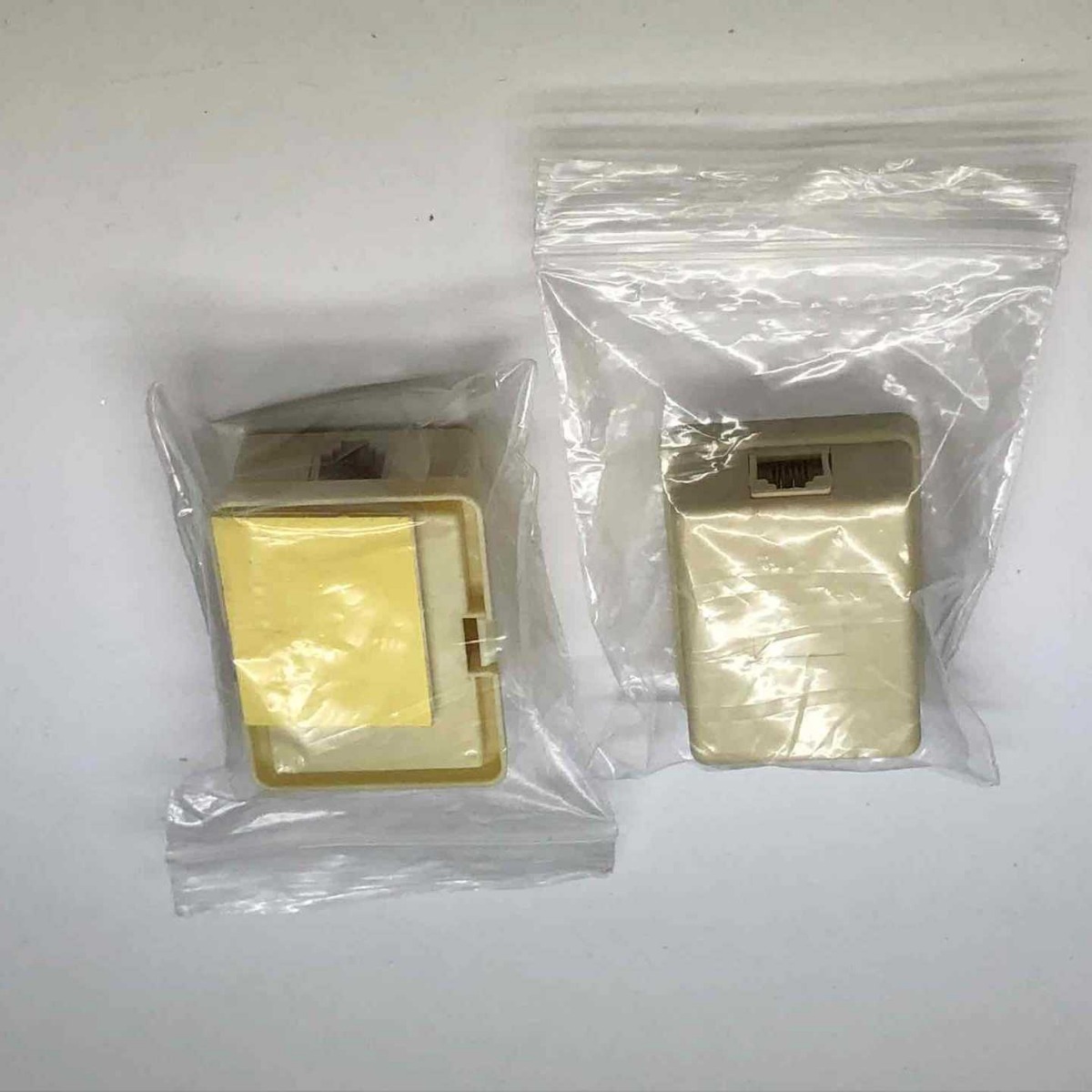 Manufacturer specializes in producing telephone junction box 6P4C single hole junction box 6P4C telephone junction box accessories