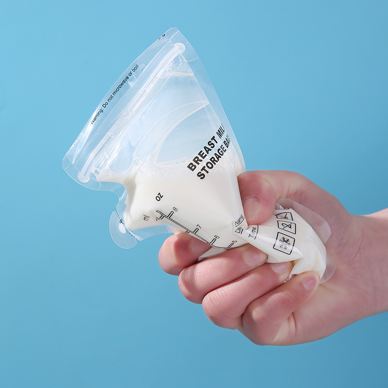 Breast Milk Storage Bag Disposable Vacuum Portable Fresh-Keeping Bag Portable Small-Capacity Frozen Storage Bag Spout Milk Storage Bag