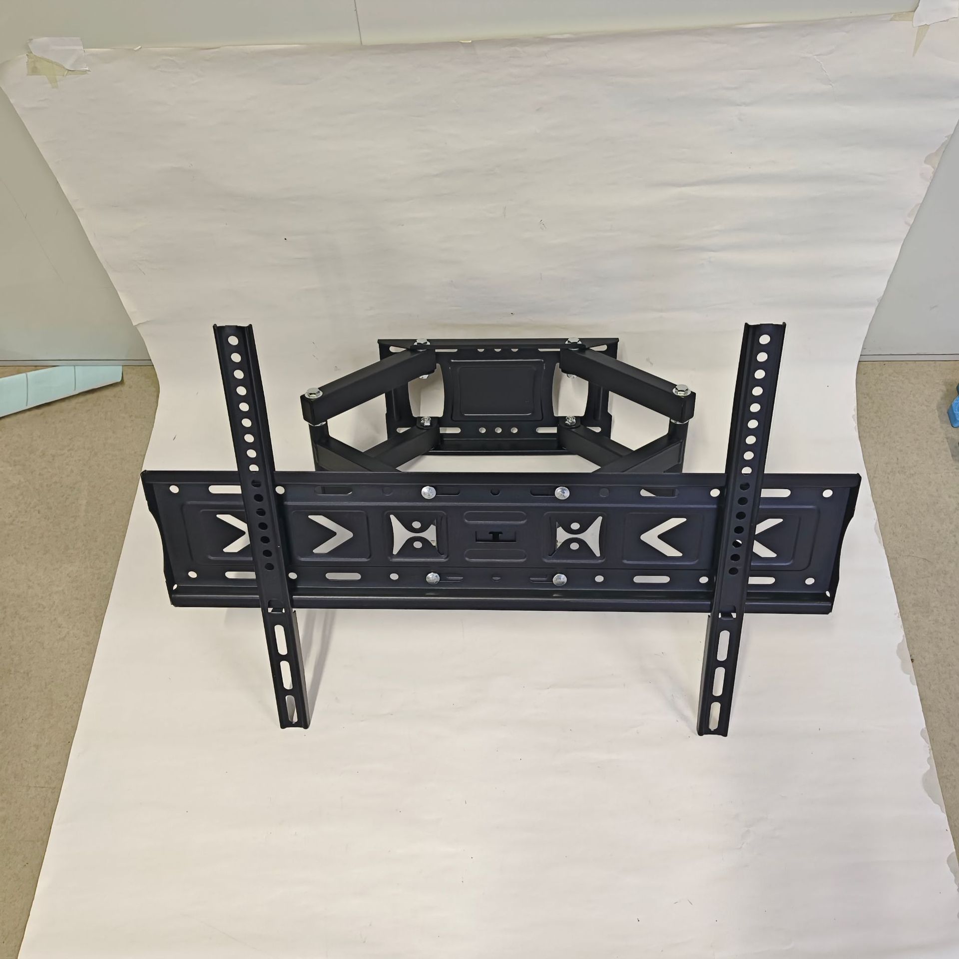 TV Bracket Wall Hanging Swing Arm Folding Telescopic Up and Down Adjustable TV LED Display Universal Wall Mount