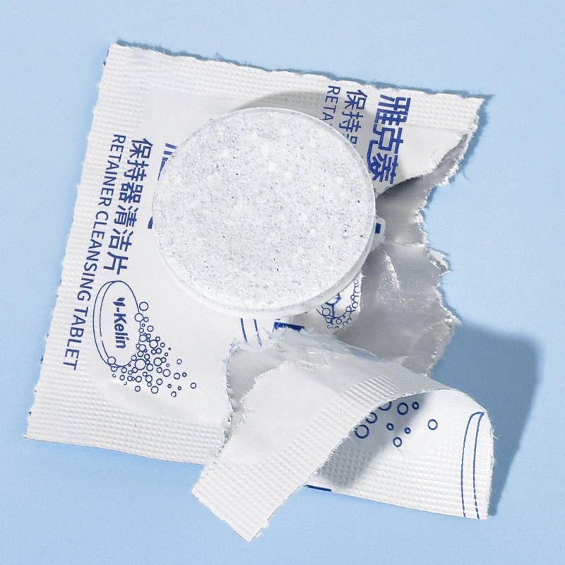 Jacques Ling Denture Cleaning Tablets 6 Tablets/Plate Effervescent Tablets Oral Care Wholesale Oral Care Processing for the Elderly