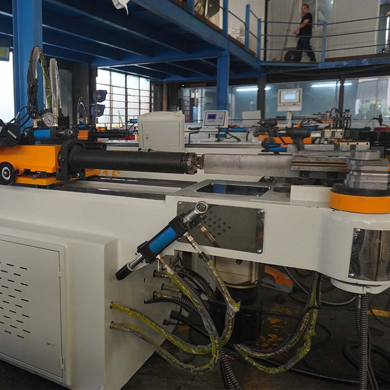 Сервоприводная полностью автоматическая Cnc машина для гибки труб, машина для гибки труб бамперов автомобилей, машина для гибки выхлопных труб, машина для гибки труб кораблей