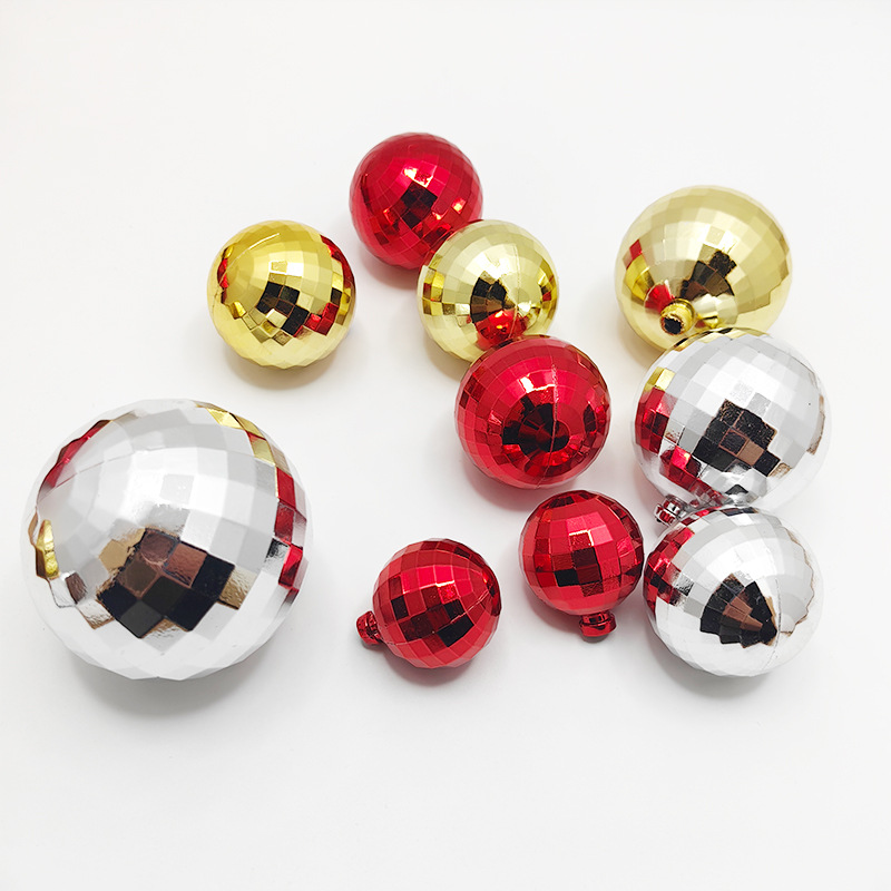 Directly Powered from the Manufacturer, Special-shaped Christmas Ball, Checkered Ball, Christmas Tree Pendant, Christmas Daily Necessities, Hanging Decorations