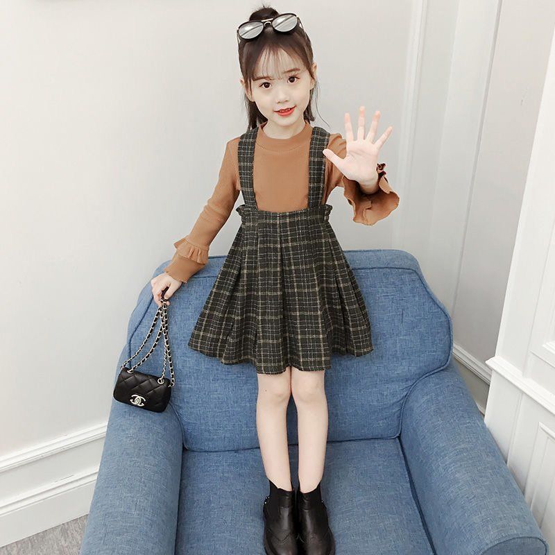 Girls' Spring and Autumn Outfit Set, Korean-Style Woolen Vest Dress, Stylish Base Shirt, and Suspender Skirt Two-Piece Set for Children