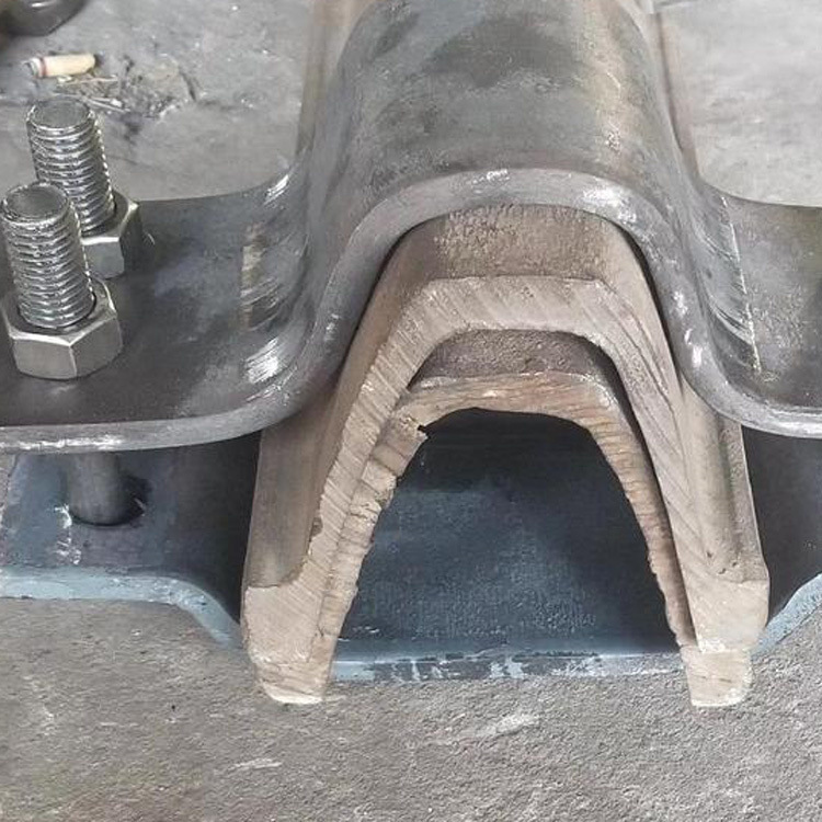 Support Single and Double U-Shaped Steel Industrial and Mining Railway Mining Track Accessories U-Shaped Cable Clamp