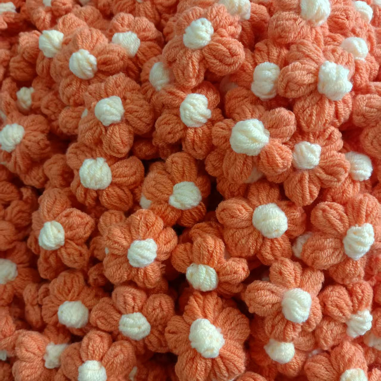 Manufacturer Wholesale Spot Handmade Puff Flower Wool Flower DIY Hairpin Jewelry Accessories Corsage Bag Clothing Accessories