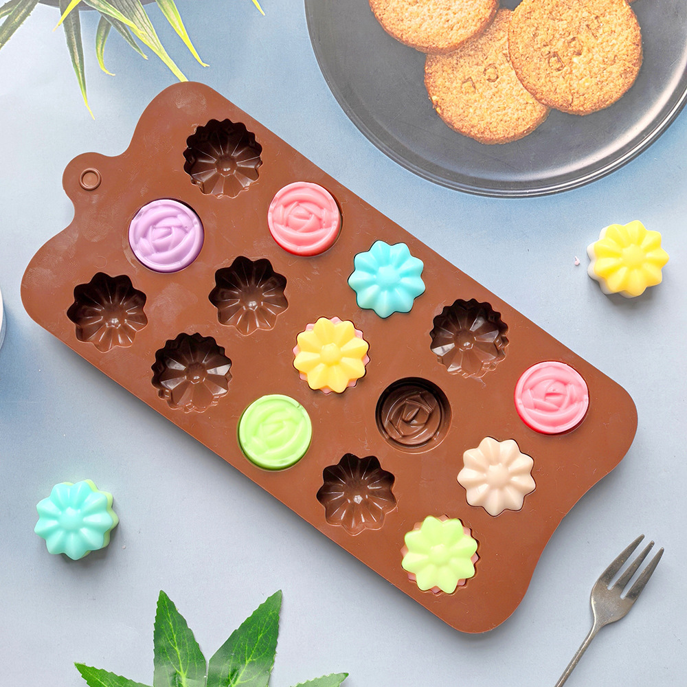 DIY Silicone 15-Piece Chocolate Mold with 3 Different Flower Shapes, Cake Mold, Ice Tray, Pudding, Handmade Jelly 828