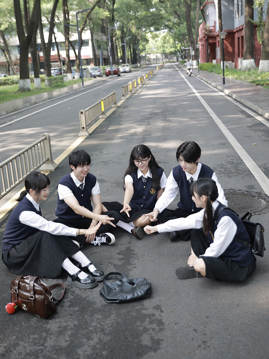 Japanese College Style Class Clothing Sweater Vest Performance Clothing Junior High School Students High School Games Graduation School Uniform suit