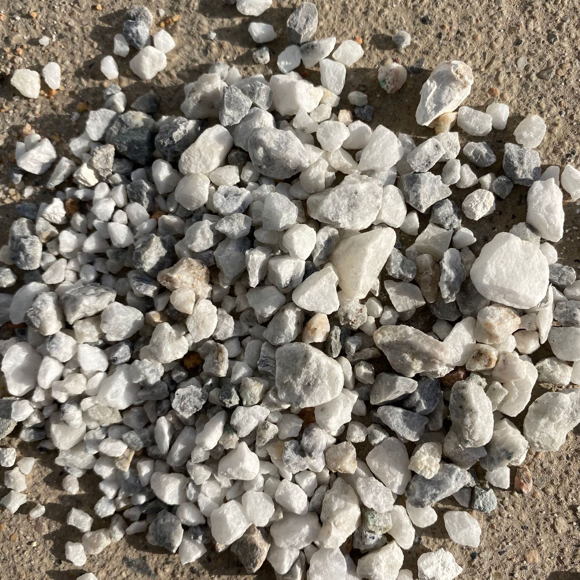 Barite Particles Barium Sulfate Powder Rubber Plastic Filled Oil Field Counterweight Radiation Protection Aggregate Barium Sulfate Sand