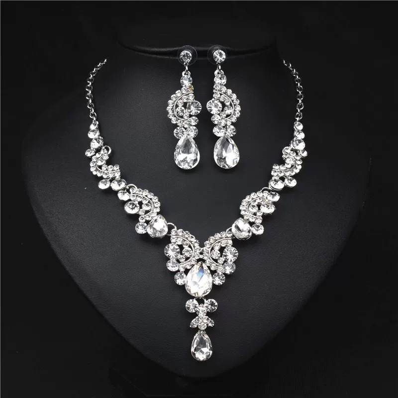 Exquisite Super Flash Crystal Necklace Earrings Set Bridal Jewelry Wedding Dress Accessories Dinner Party Earrings