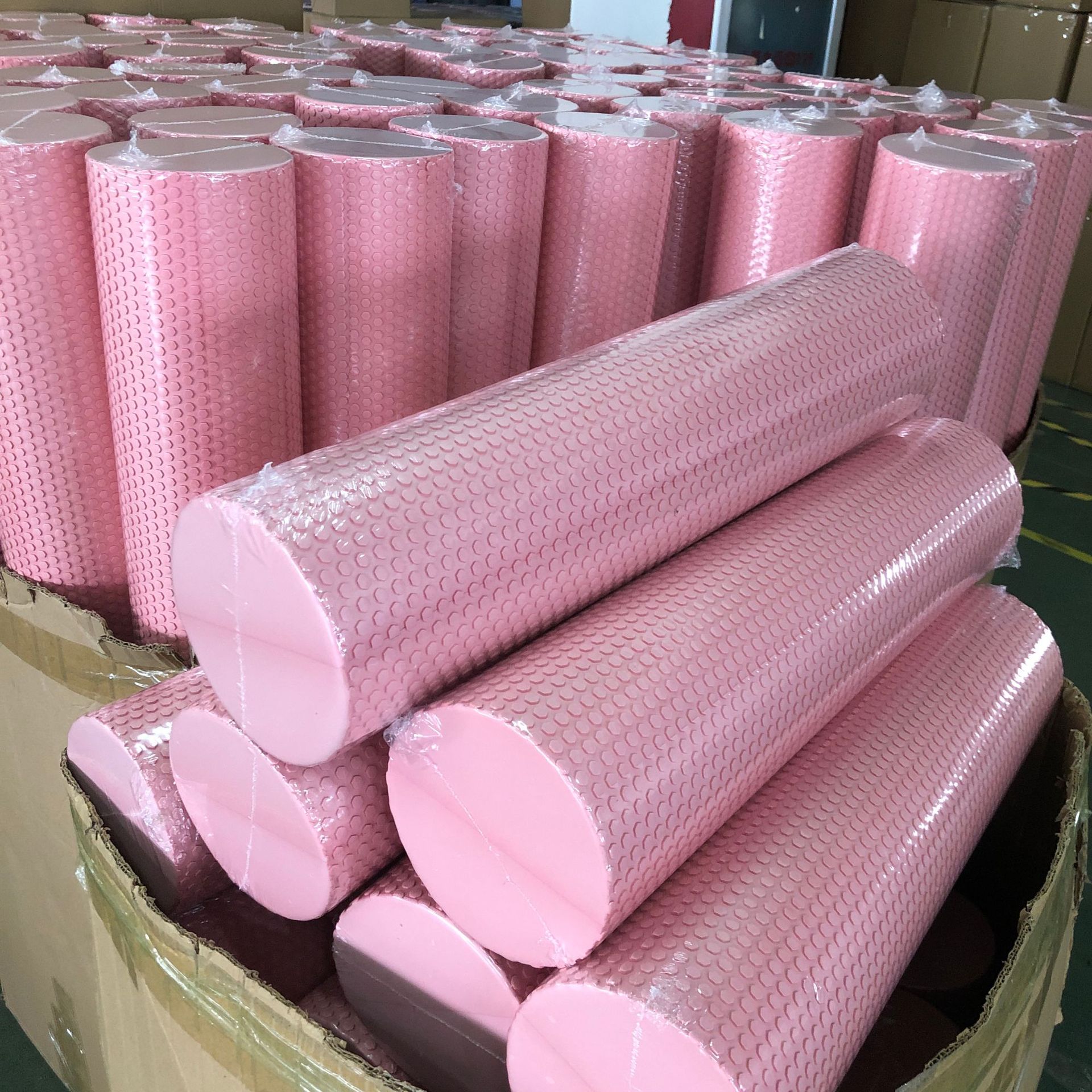 Fitness massage shaft yoga column camouflage solid eva yoga column rainbow foam floating point yoga axis can print logo