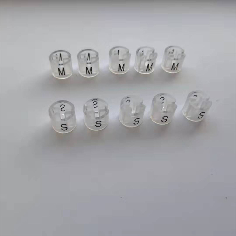 Вешалка для одежды круглый крючок плоский крючок круглый четырехзубый размер кольцо пластиковый размер кольцо образец цветная печать внешняя торговля размер пряжка