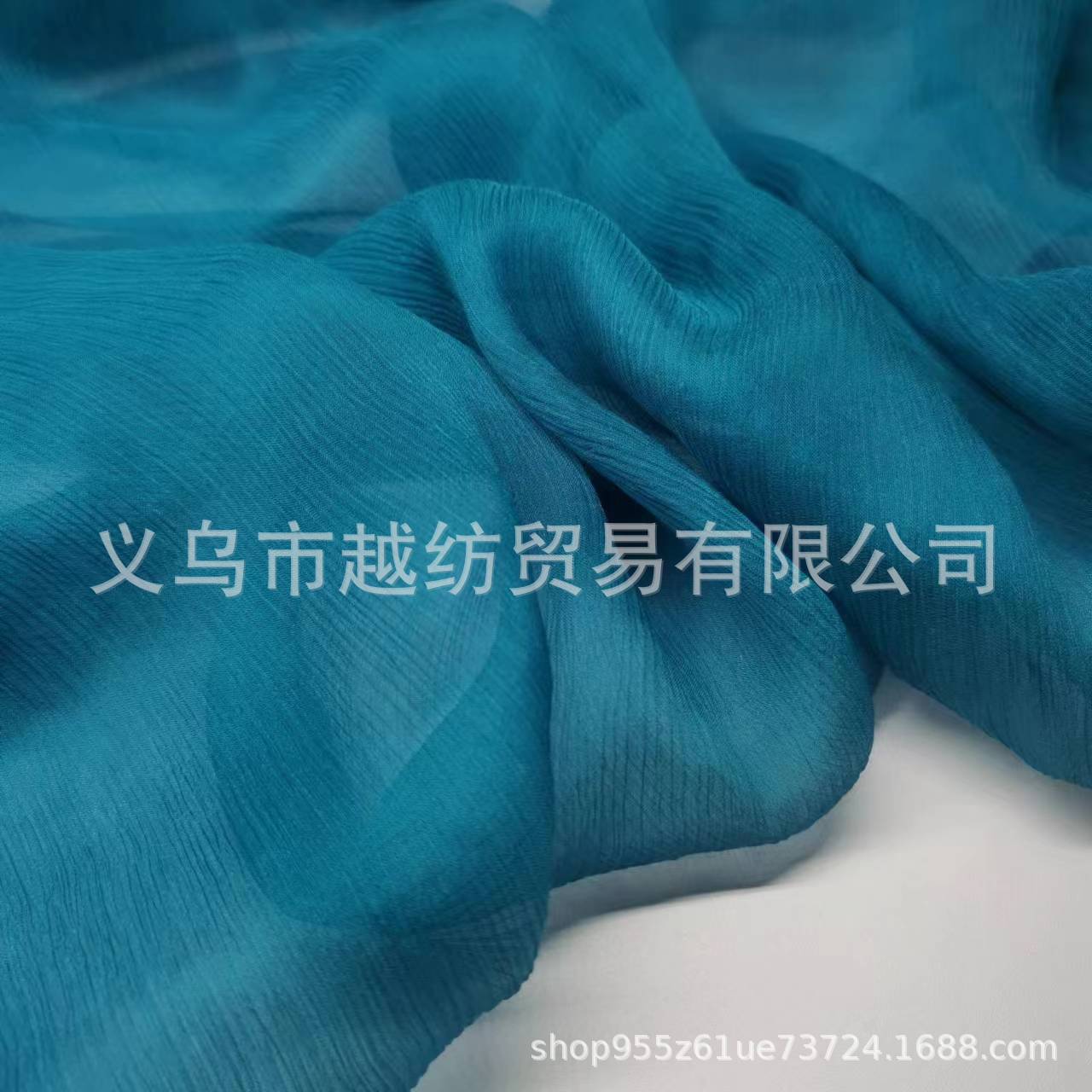 6mm Plain Silk Smooth Crepe Fabric Elegant Breathable Skirt Silk Scarf Fashion Fabric